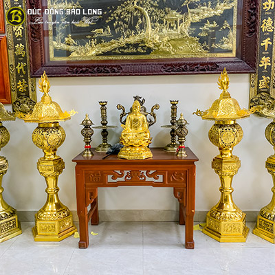 Đôi Đèn Thờ Bằng Đồng Vàng Cao 1m55 Gò Thủ Công 