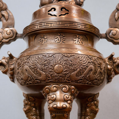 Đỉnh Thờ Đồng Đỏ Đúc Nổi Rồng Phượng Màu Trầm Cổ Cao 60Cm