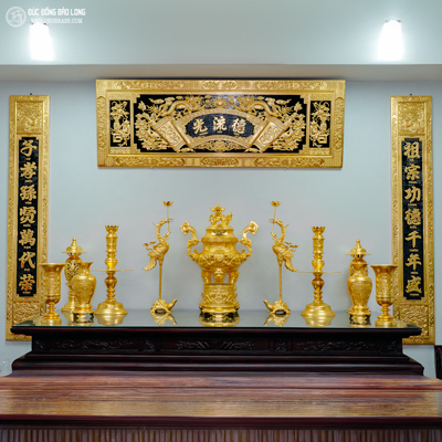 Bộ Hoành Phi Câu Đối Bằng Đồng Dát Vàng 9999 Khổ 1m55 Mẫu Mới