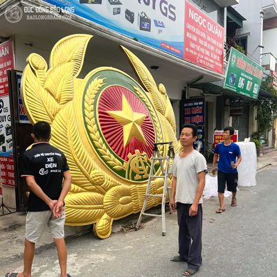 Logo Ngành Công An Bằng Đồng Vàng Kích thước 4m2 x 3m42