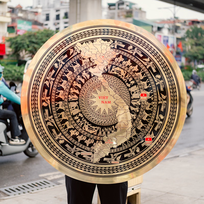 Mặt Trống Đồng Ăn Mòn Hình Bản Đồ 34 Tỉnh Thành Mới ĐK 1m
