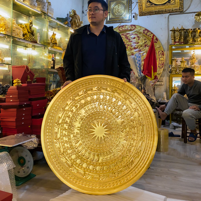 Mặt Trống Đồng Đúc Nổi Bằng Đồng Đỏ Dát Vàng 24K ĐK 1m