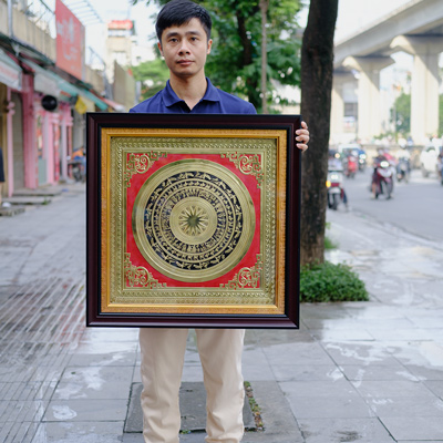 Tranh Mặt Trống Bằng Đồng Vàng Khung Composite Khổ 70cm